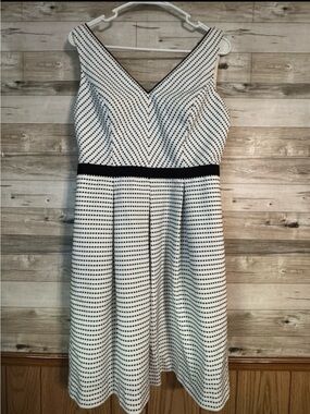 White House Black Market Dress